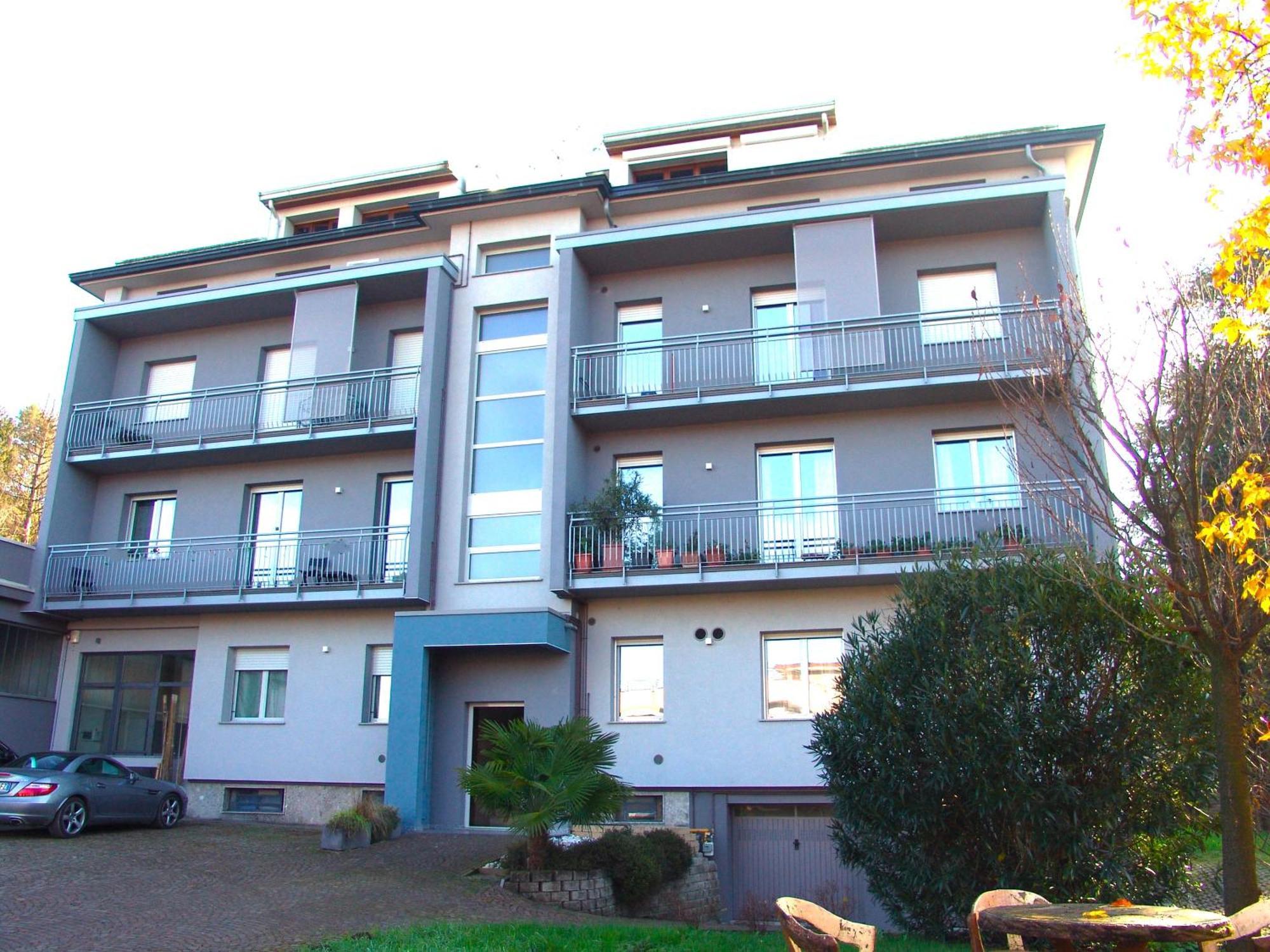 Modern Apartment Luci & Stelle Near Lake Como 니비온노 외부 사진